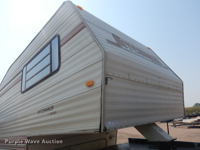 image for item HU9286 1986 Nuwa Hitchhiker  camper