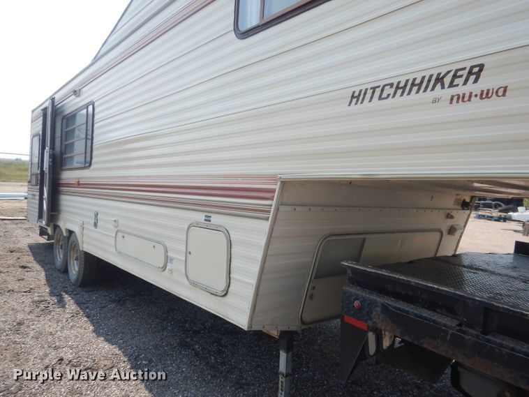 image for item HU9286 1986 Nuwa Hitchhiker  camper