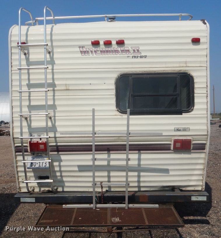 image for item HU9287 1992 Custom Campers Hitchhiker II  camper