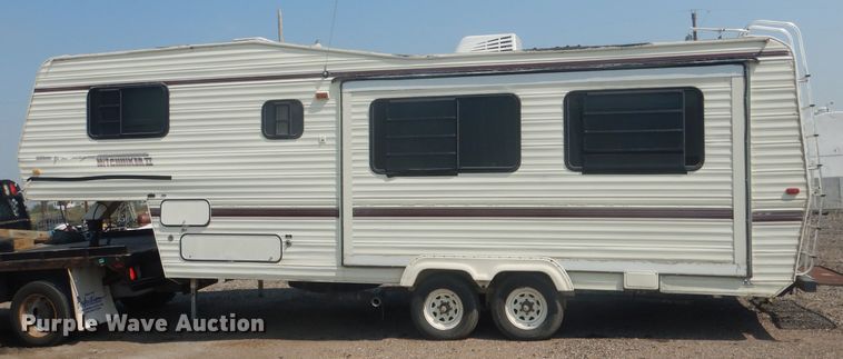 image for item HU9287 1992 Custom Campers Hitchhiker II  camper