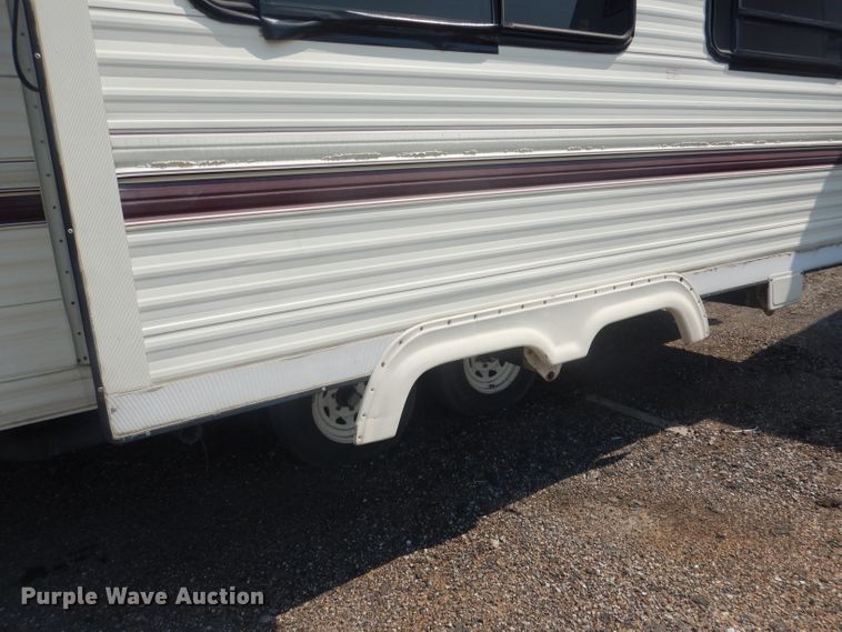 image for item HU9287 1992 Custom Campers Hitchhiker II  camper