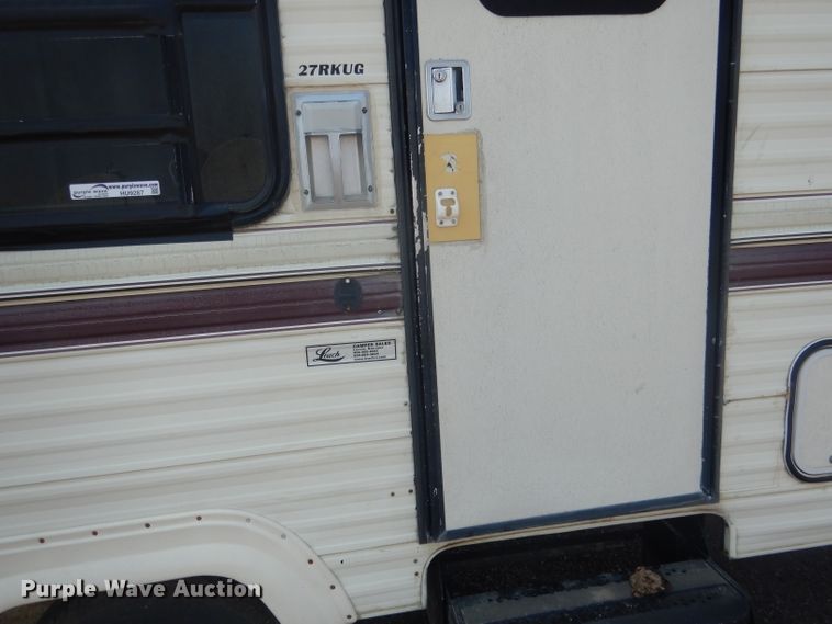 image for item HU9287 1992 Custom Campers Hitchhiker II  camper