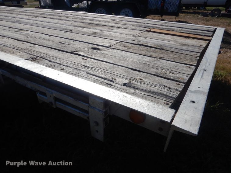 image for item HU9291 Shop Built utility trailer