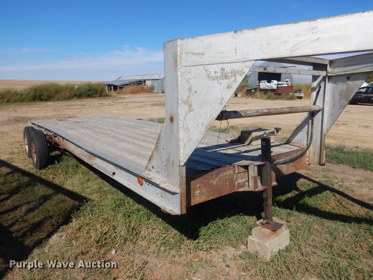 image for item HU9291 Shop Built utility trailer