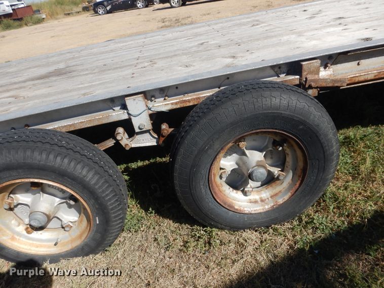 image for item HU9291 Shop Built utility trailer