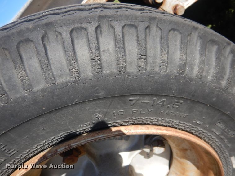 image for item HU9291 Shop Built utility trailer