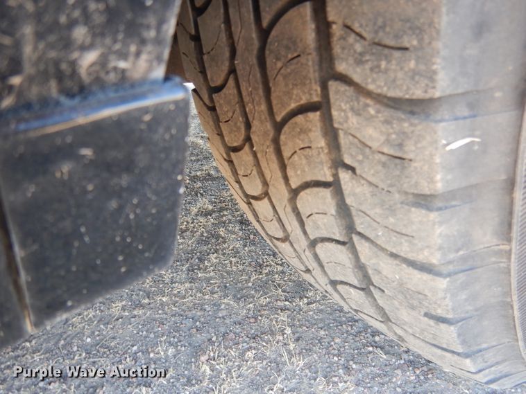 image for item HU9292 1995 Lincoln Town Car  limousine