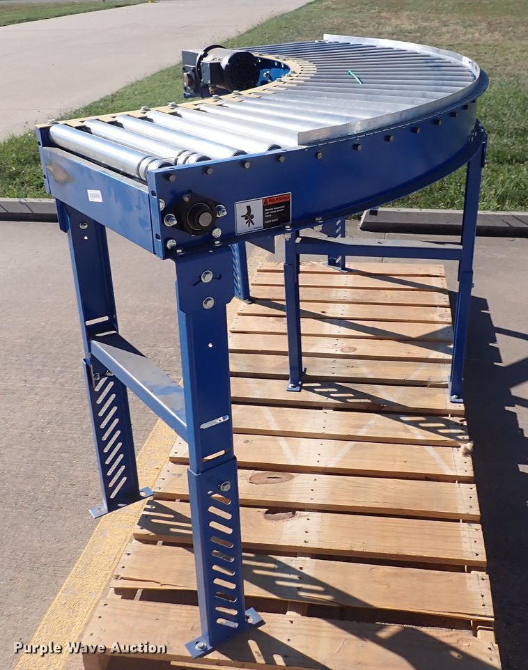 image for item IK9104 Lewco  roller table