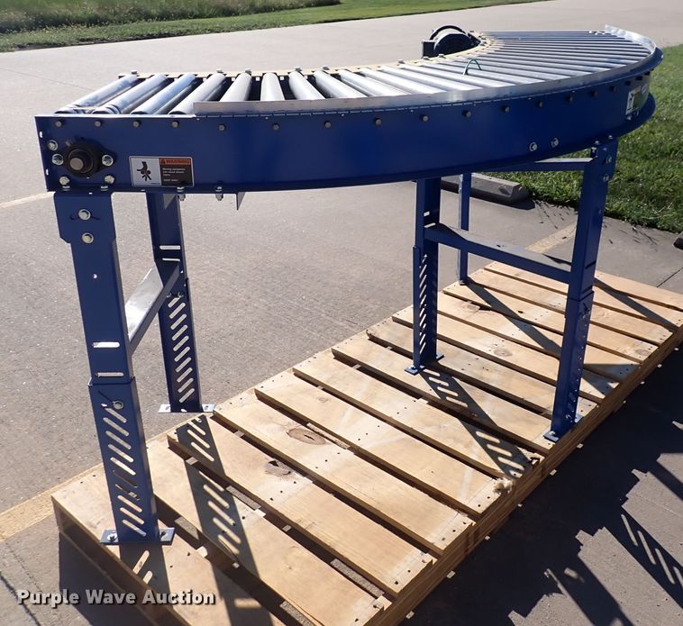 image for item IK9104 Lewco  roller table