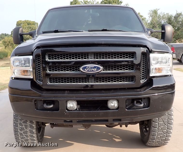 image for item IN9676 2005 Ford Excursion Limited  SUV