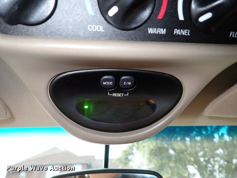 image for item IN9676 2005 Ford Excursion Limited  SUV