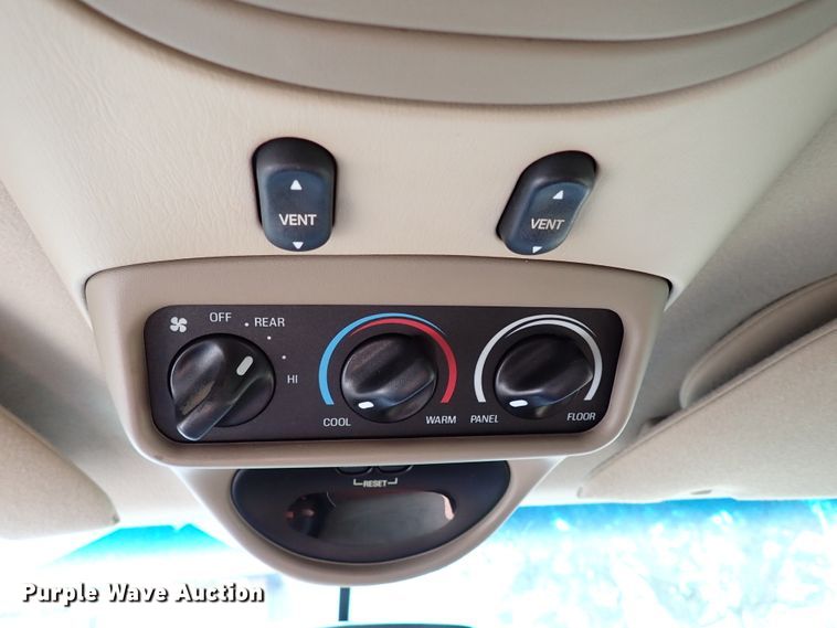 image for item IN9676 2005 Ford Excursion Limited  SUV