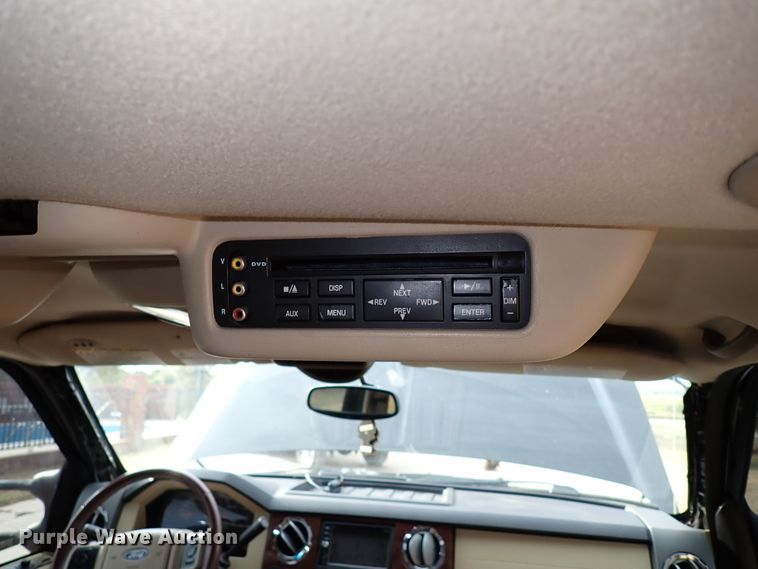 image for item IN9676 2005 Ford Excursion Limited  SUV