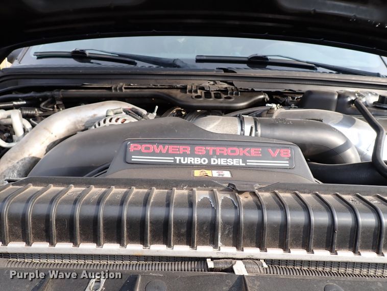 image for item IN9676 2005 Ford Excursion Limited  SUV