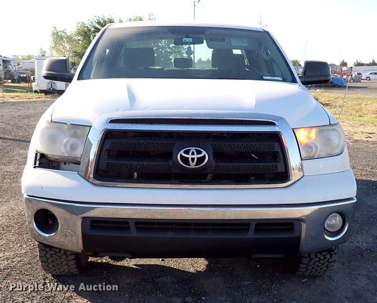 image for item IN9678 2011 Toyota Tundra  Double Cab pickup truck