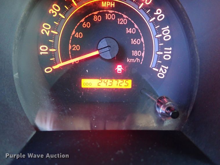 image for item IN9678 2011 Toyota Tundra  Double Cab pickup truck