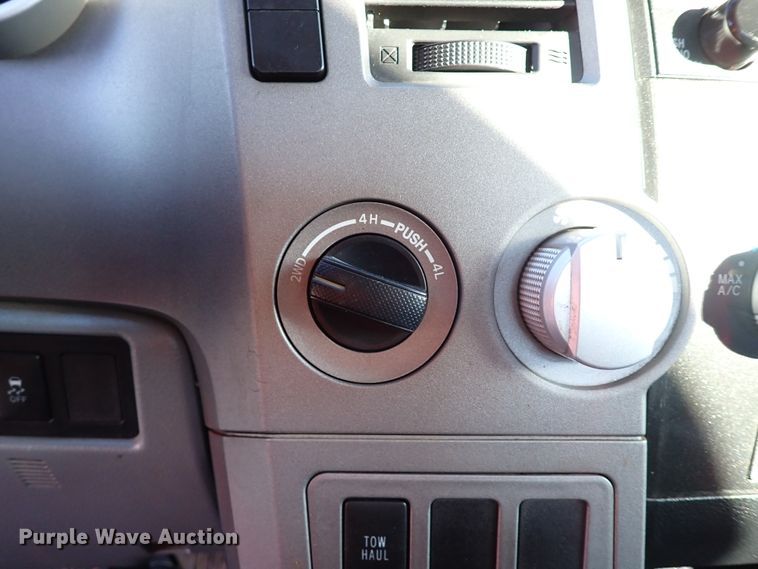 image for item IN9678 2011 Toyota Tundra  Double Cab pickup truck