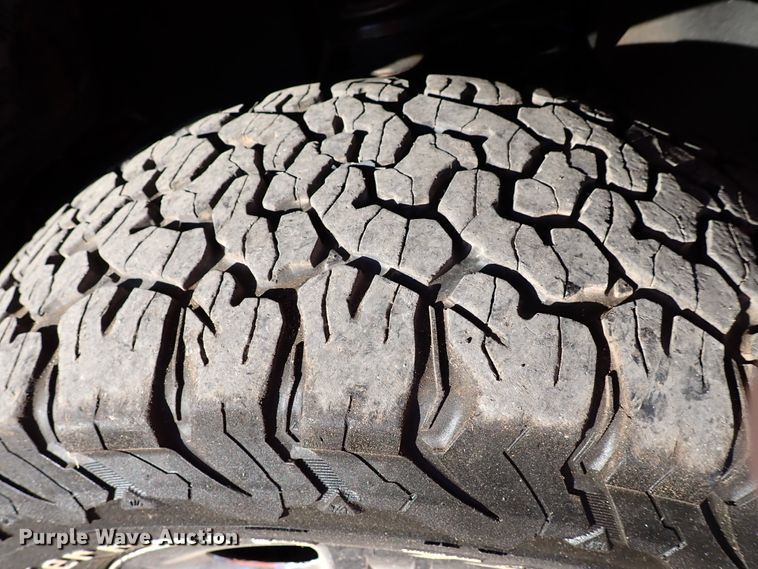 image for item IN9678 2011 Toyota Tundra  Double Cab pickup truck