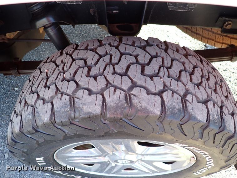 image for item IN9678 2011 Toyota Tundra  Double Cab pickup truck