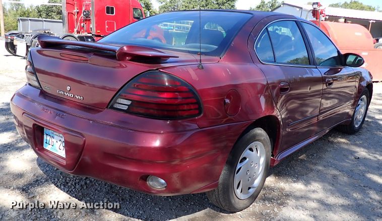 image for item IN9704 2005 Pontiac Grand AM
