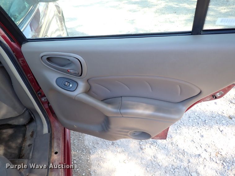 image for item IN9704 2005 Pontiac Grand AM