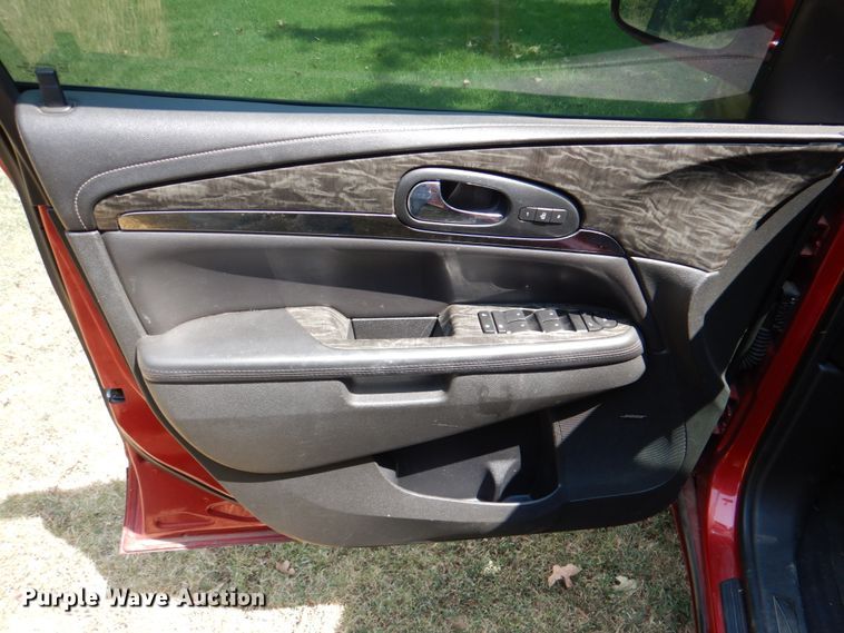 image for item IR9072 2013 Buick Enclave  SUV