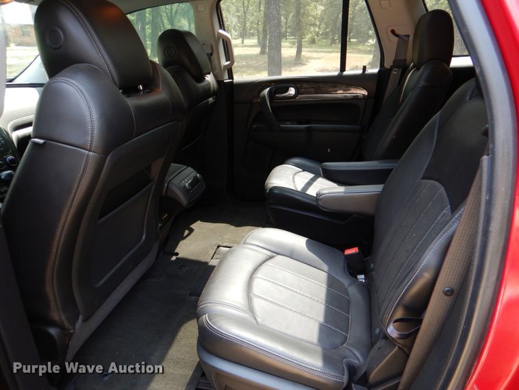 image for item IR9072 2013 Buick Enclave  SUV