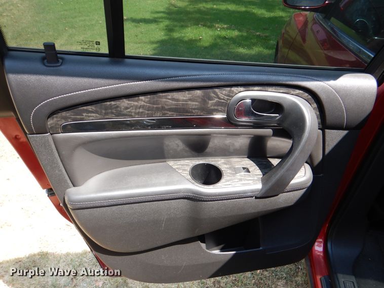 image for item IR9072 2013 Buick Enclave  SUV