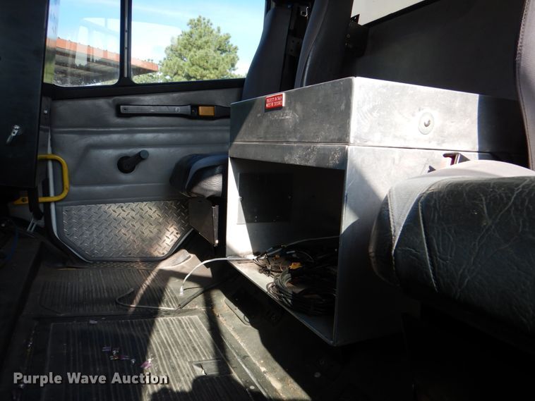 image for item IR9151 1999 Freightliner FL106  rescue vehicle