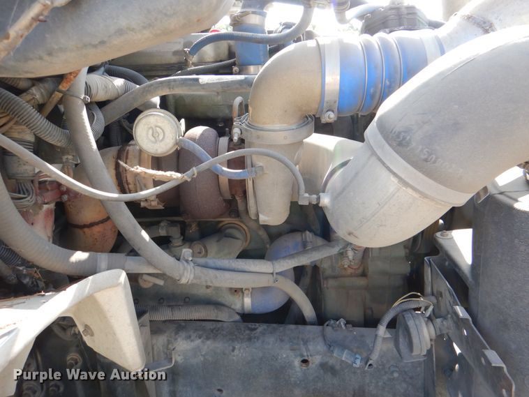 image for item IR9151 1999 Freightliner FL106  rescue vehicle