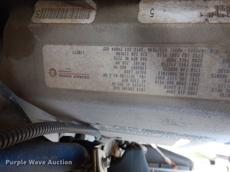 image for item IR9151 1999 Freightliner FL106  rescue vehicle