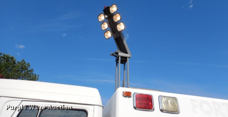 image for item IR9151 1999 Freightliner FL106  rescue vehicle