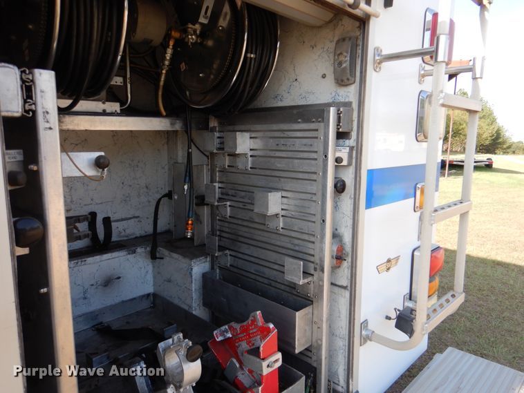 image for item IR9151 1999 Freightliner FL106  rescue vehicle