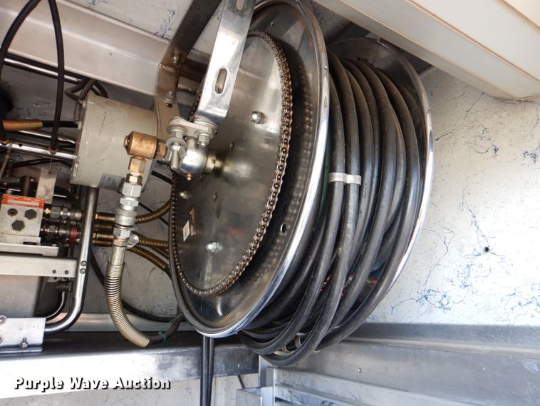 image for item IR9151 1999 Freightliner FL106  rescue vehicle