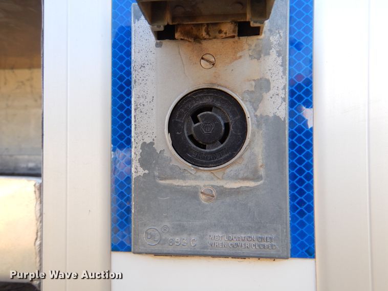 image for item IR9151 1999 Freightliner FL106  rescue vehicle