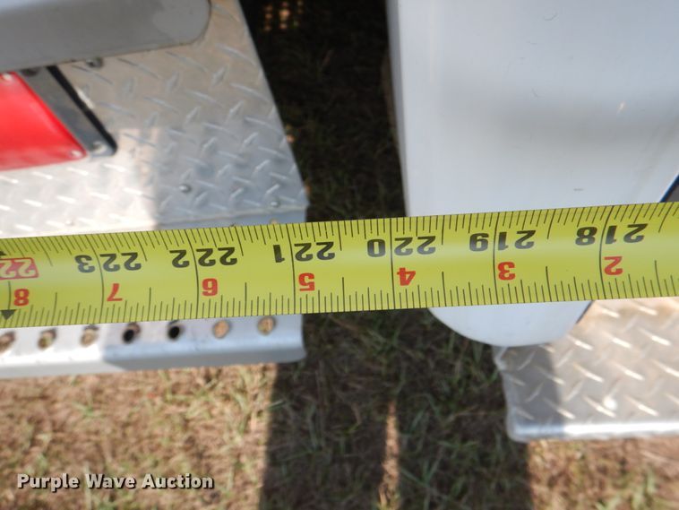 image for item IR9151 1999 Freightliner FL106  rescue vehicle