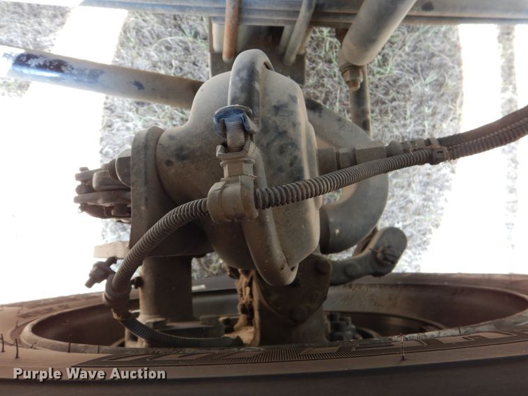 image for item IR9151 1999 Freightliner FL106  rescue vehicle