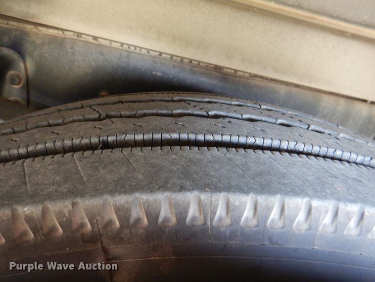 image for item IR9151 1999 Freightliner FL106  rescue vehicle