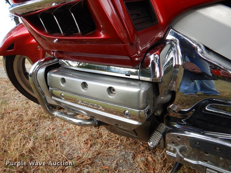 image for item IR9162 2008 Honda Goldwing  motorcycle