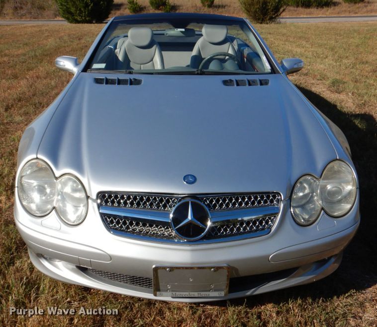 image for item IR9163 2004 Mercedes Benz SL500  convertible