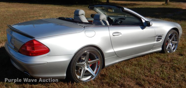 image for item IR9163 2004 Mercedes Benz SL500  convertible