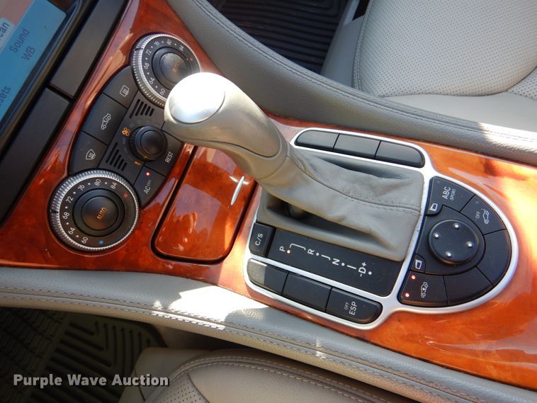 image for item IR9163 2004 Mercedes Benz SL500  convertible