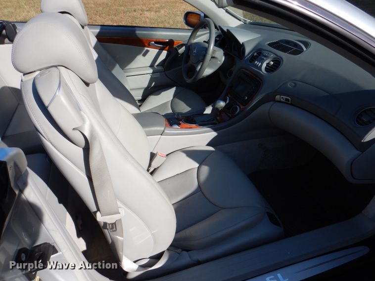 image for item IR9163 2004 Mercedes Benz SL500  convertible