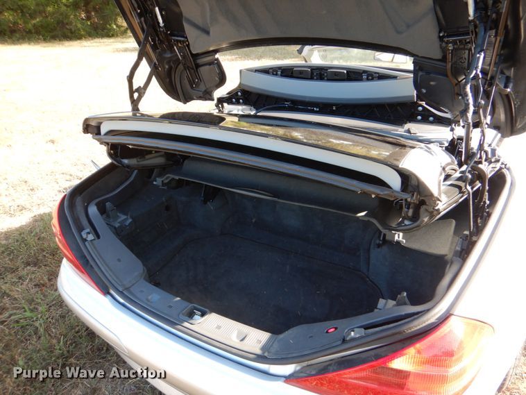 image for item IR9163 2004 Mercedes Benz SL500  convertible