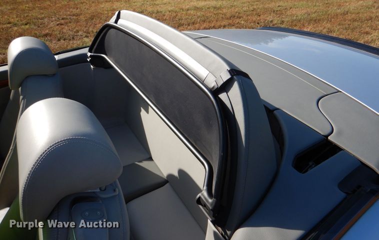 image for item IR9163 2004 Mercedes Benz SL500  convertible