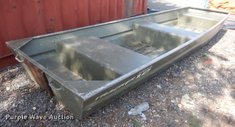 image for item IT9637 2007 Tracker Topper 12  boat