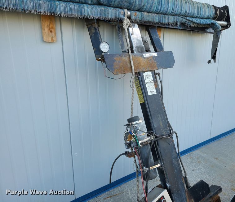 image for item IU9478 Donovan  roll off tarp