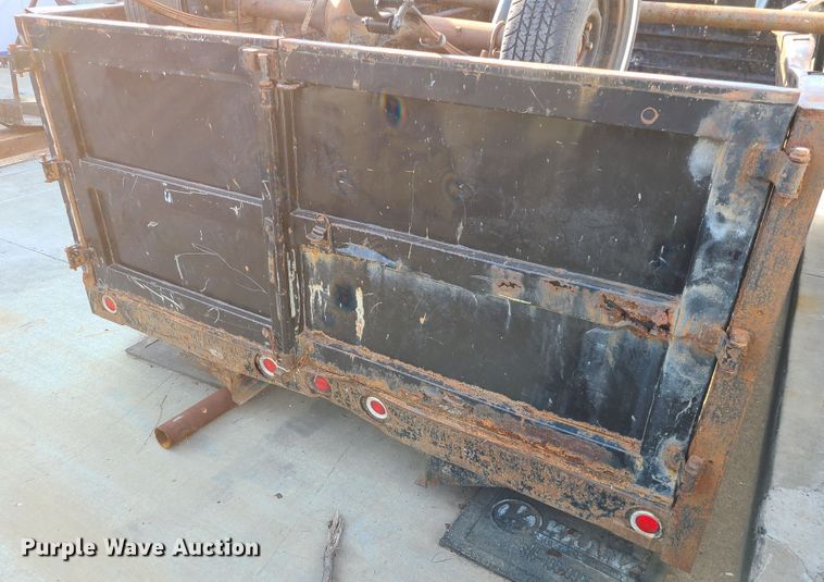 image for item IU9479 Dump bed