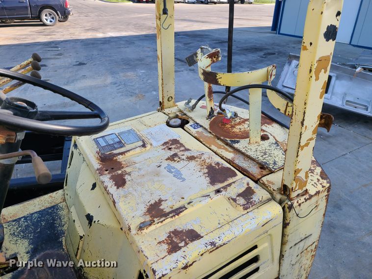 image for item IU9480 Komatsu FG15S  forklift