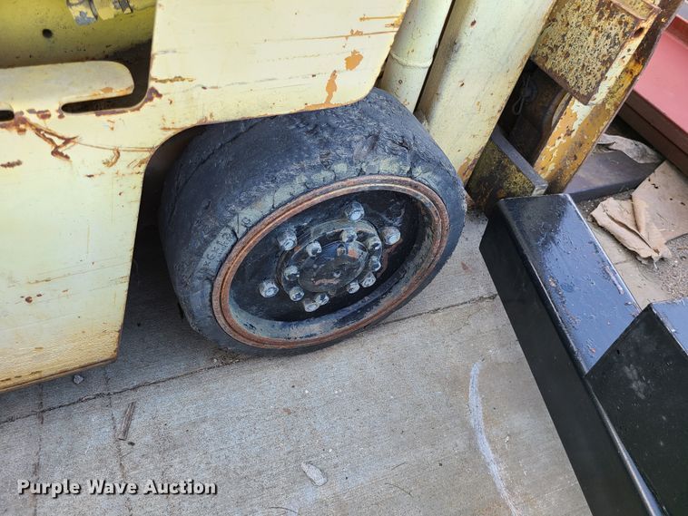 image for item IU9480 Komatsu FG15S  forklift